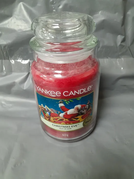 YANKEE CANDLE CLASSIC CANDLE - CHRISTMAS 