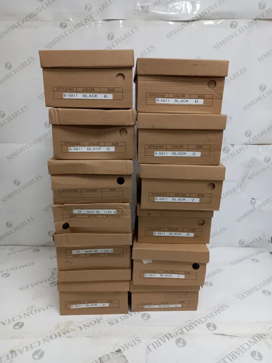 APPROXIMATELY 12 BOXED PAIRS OF BOW LACE TRAINERS IN SIZES 3, 4, 5, 6, 7, 8