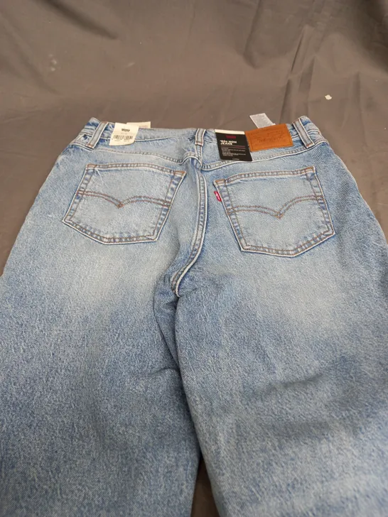 LEVI'S MOM JEANS STRECH DENIM JEANS - 30W 28L