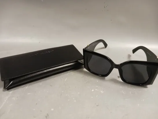 SAINT LAURENT LARGE BLACK FRAMED SUNGLASSES 