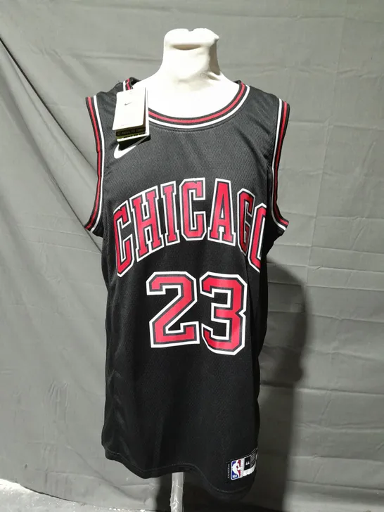 NIKE CHICAGO JORDAN 23 NBA JERSEY SIZE MEDIUM 