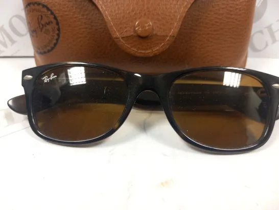 RAY BAN RB2132 NEW WAVER 710 3N SUNGLASSES