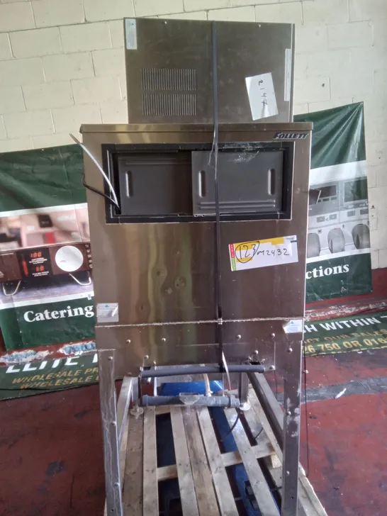 COMMERCIAL FOLLETT ICE MAKER WITH VENTILATION 