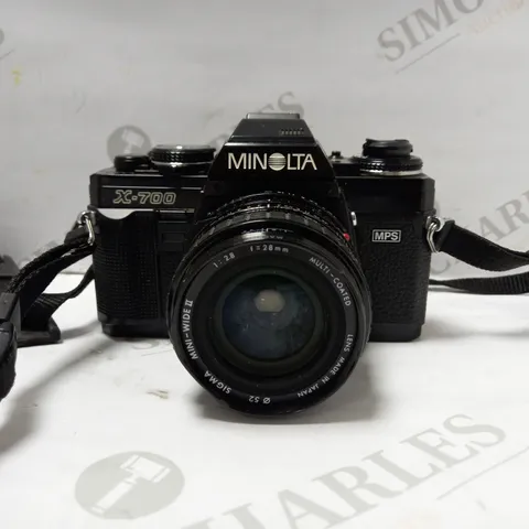 MINOLTA X-700 FILM CAMERA