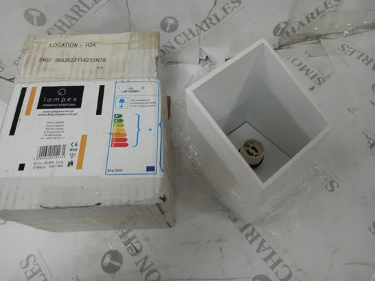 BOXED LAMPEX WALL LAMP - 40W WHITE