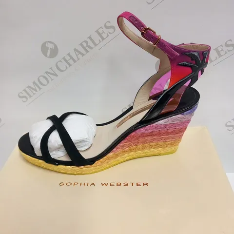 BOXED PAIR OF SOPHIA WEBSTER LUCITA MALIBU SUNSET MULTI SIZE 40