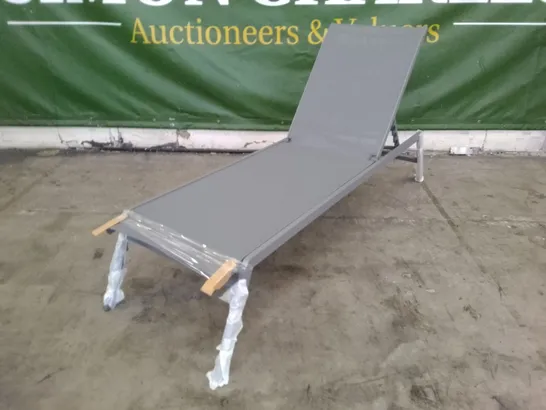 GOODHOME MOOREA ALUMINIUM SUNLOUNGER