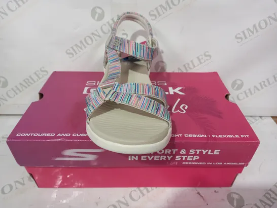 BOXED PAIR OF SKECHERS GO WALK SANDALS IN MULTICOLOUR UK SIZE 4