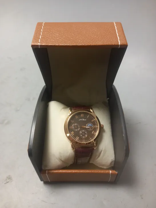 LA BANUS STAINLESS STEEL CHRONOGRAPH WATCH WITH LEATHER STRAP IN GIFT BOX