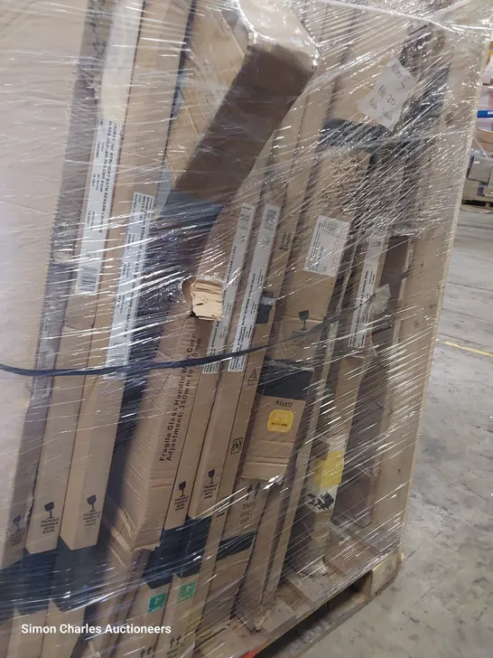 PALLET OF APPROXIMATELY 20 ASSORTED BATH SCREENS 