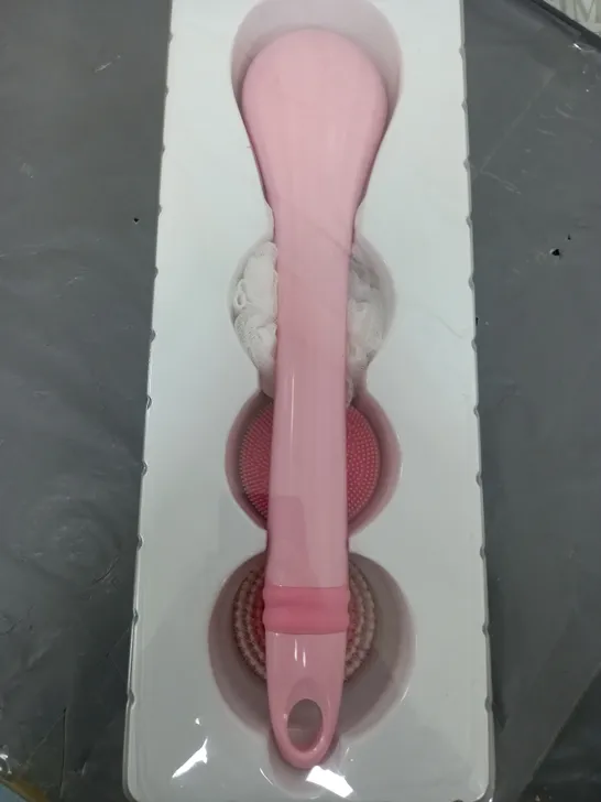 BLUSHLY RECHARGEABLE CLEANSING & EXFOLIATING BODY BRUSH 