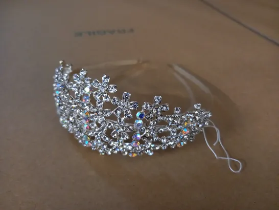 EMBELLISHED BRIDAL TIARA