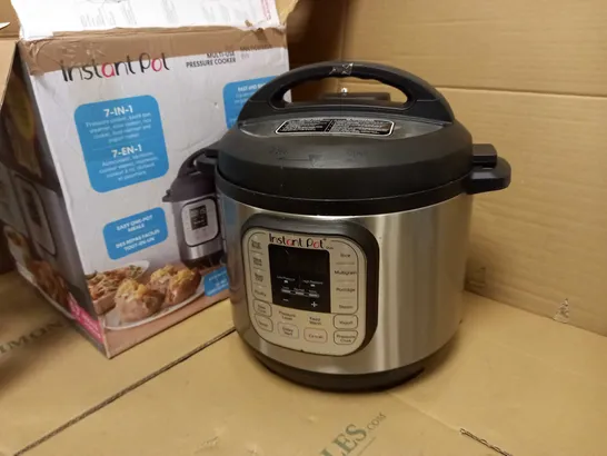 INSTANT POT DUO SMART PRESSURE COOKER