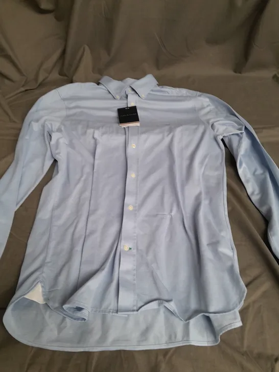 TOMMY HILFIGER 1985 KNIT SOLID CLOUDY BLUE MEDIUM SHIRT