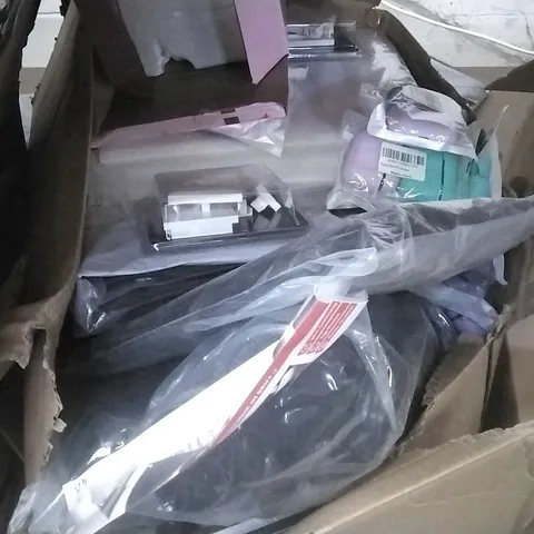 BOX OF ASSORTED ITEM INCLUDING BLUETOOTH HEADPHONE CASE COVER, BLANKING KIT, CABLE COVER FOR DESK