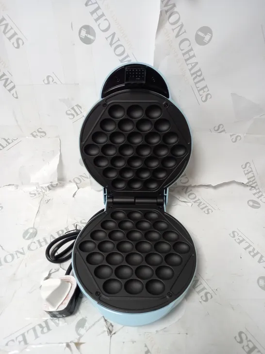 GILES AND POSNER BUBBLE WAFFLE MAKER