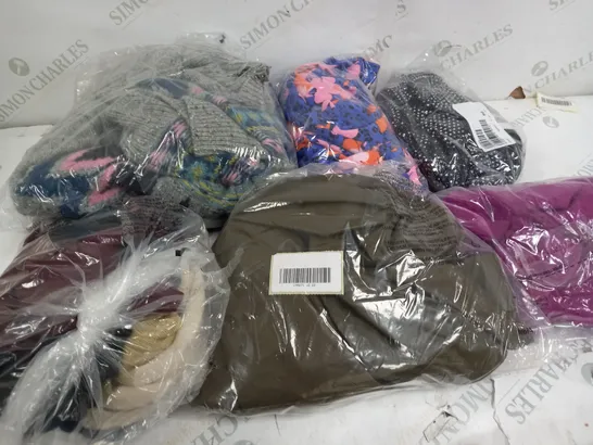 BOX OF APPROXIMATELY 15 ASSORTED CLOTHING ITEMS TO INCLUDE SEQUIN TOP, FLOWER TOP, JUMPER ETC