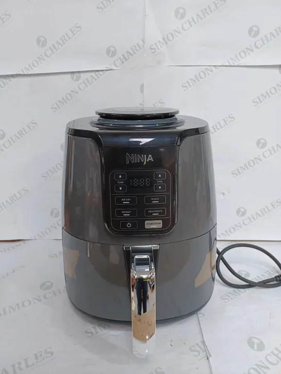 NINJA AIR FRYER