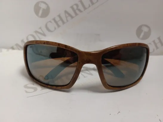 COSTA WOODEN EFFECT SUNGLASSES - BROWN/GREY 