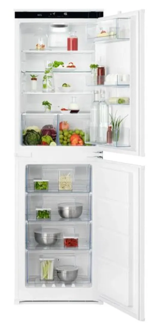 AEG 6000 SERIES OSC6T185ES FULLY INTEGRATED 50/50 FRIDGE FREEZER FROST FREE WITH SLIDING HINGE - E RATED RRP £584
