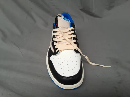 BOXED PAIR OF NIKE AIR JORDAN 1 LOW SHOES IN WHITE/BLACK/BLUE UK SIZE 11