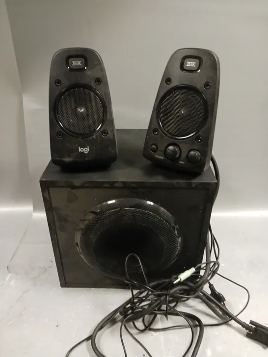 LOGITECH STEREO SPEAKER & SUBWOOFER SET 