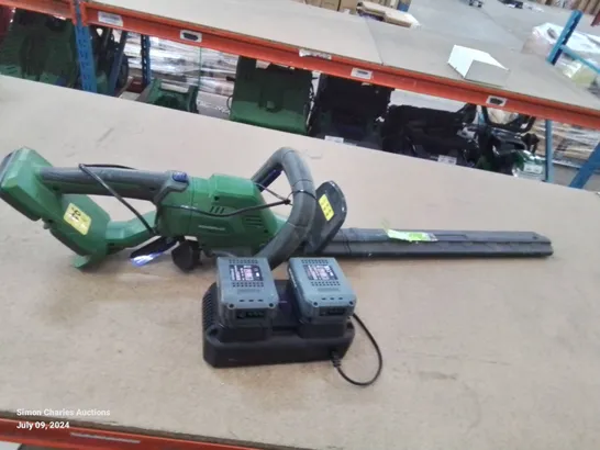 POWERBASE CORDLESS HEDGE TRIMMER 40V WITH 2 BATTERY PACKS AND CHARGING POINT