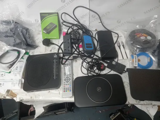 LOT OF ASSORTED TECH ITEMS TO VARIOUS ROUTERS, REMOTES, CABLES AND HDMI CONVERTER