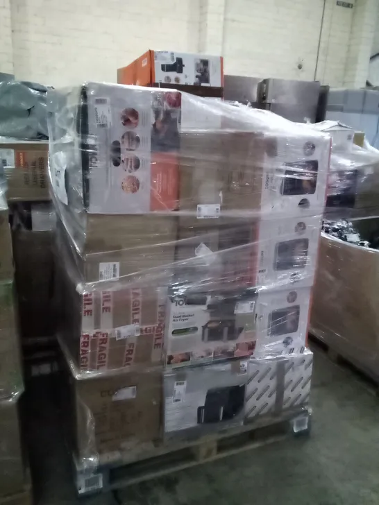 PALLET OF APPROXIMATELY 25 ASSORTED ITEMS INCLUDING: