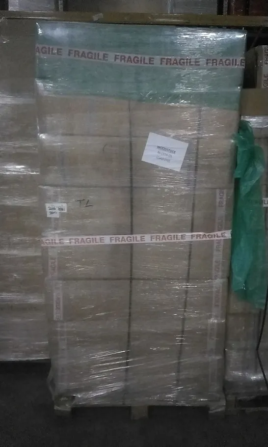 PALLET OF APPROXIMATELY 8 BOXES OF DESKTOP HYGIENE SCREEN- PLAIN 740W X960H 4MM CRYSTAL CLEAR ACRYLIC 