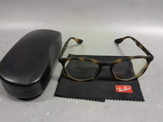 RAY BAN GLASSES IN CASE