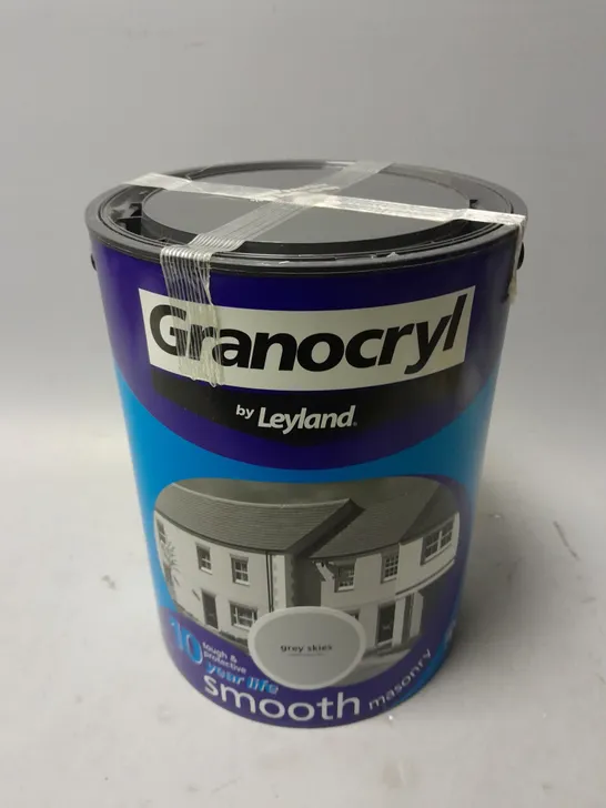 GRANOCRYL SMOOTH MASONRY PAINT IN GREY SKIES (5L) - COLLECTION ONLY