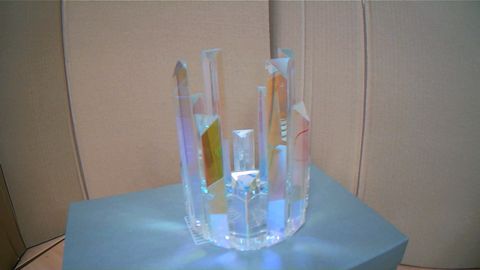 LUXENOA ICE SHARD CANDLE HOLDER ONE ONLY