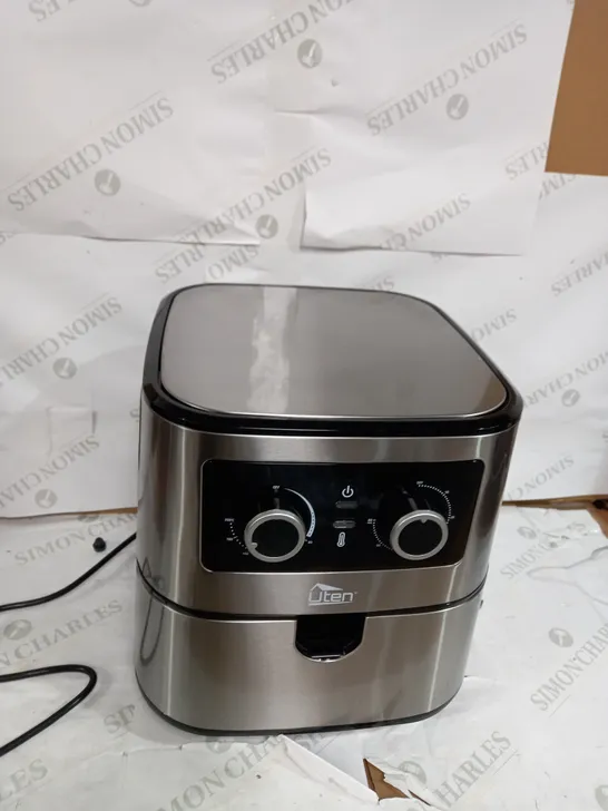 UTEN 5.5L 1700W AIR FRYER 