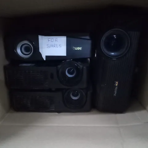 BOX OF ASSORTED PROJECTORS INCLUDING BENQ AND INFOCUS