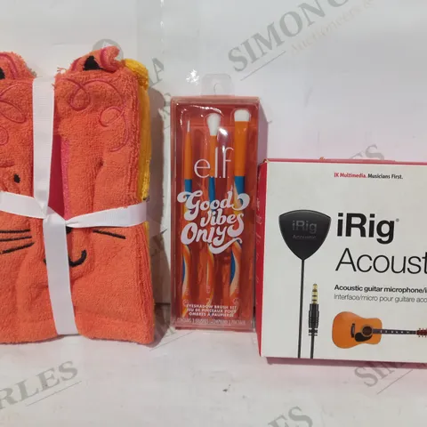 LOT OF APPROXIMATELY 10 ASSORTED HOUSEHOLD ITEMS TO INCLUDE IRIG ACOUSTIC GUITAR MICROPHONE/INTERFACE, ELF GOOD VIBES ONLY EYESHADOW BRUSH SET, WASH MITTS, ETC