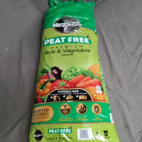 MIRACLE.GRO PREMIUM PEAT FREE FRUIT & VEGETABLE COMPOST 