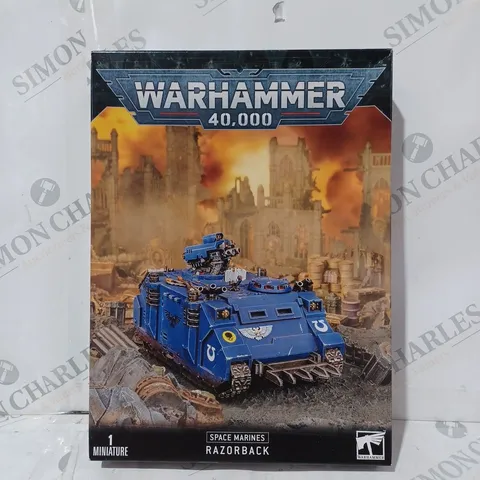 BOXED WARHAMMER 40K SPACE MARINES RAZORBACK MINIATURE