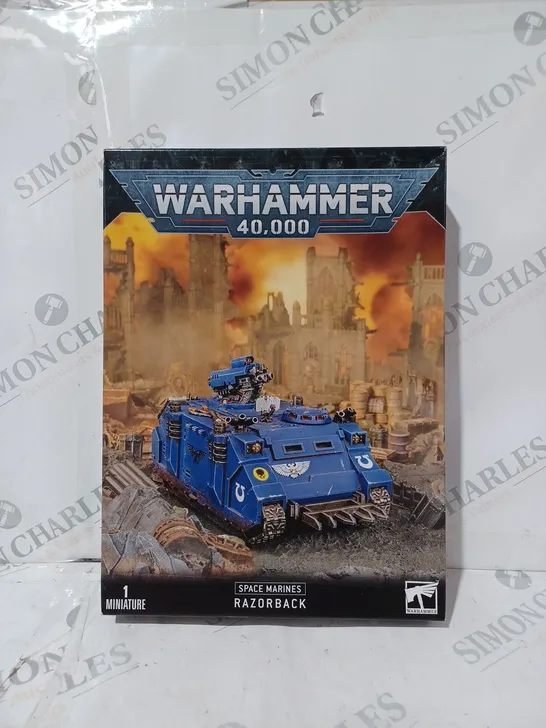 BOXED WARHAMMER 40K SPACE MARINES RAZORBACK MINIATURE