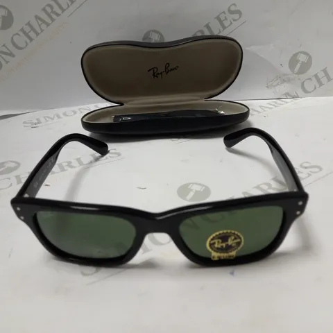 RAY-BAN BURBANK SUNGLASSES IN BLACK AND GREEN