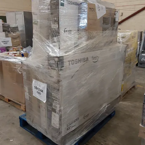 PALLET OF APPROXIMATELY 11 ASSORTED UNPROCESSED RAW RETURNS TELEVISIONS TO INCLUDE;