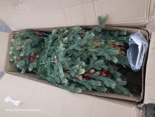 BOXED SUGAR SPRUCE ARTIFICIAL CHRISTMAS TREE size unspecified 