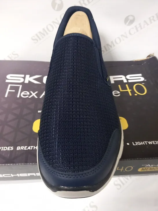 BOXED SKETCHERS FLEX ADVANTAGE 4.0 SIZE 9.5