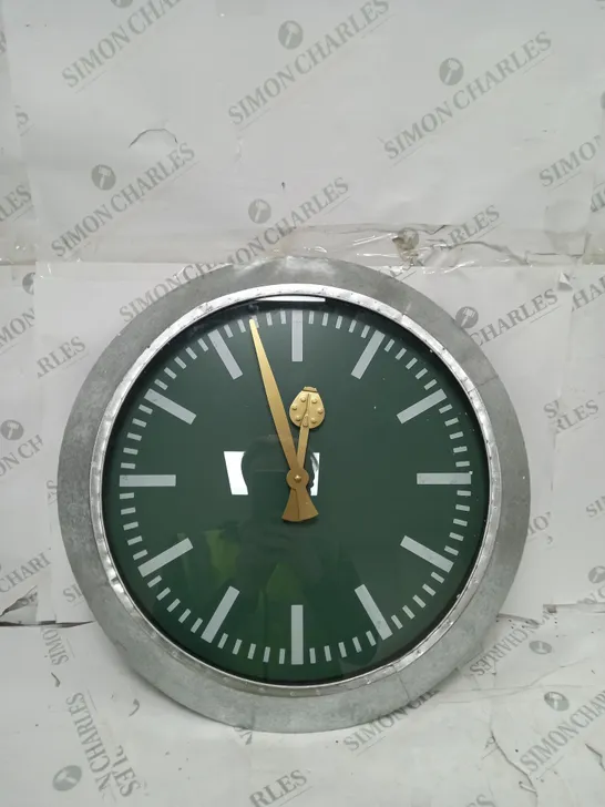 LARGE OUTDOOR GALVANISED STEEL CLOCK - GREEN FACE