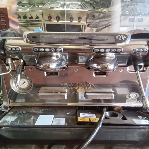 TRADITIONAL FAEMA EMBLEMA COFFEE MACHINE