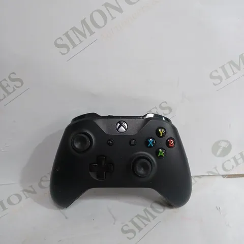 WIRELESS XBOX 1 CONTROLLER IN BLACK