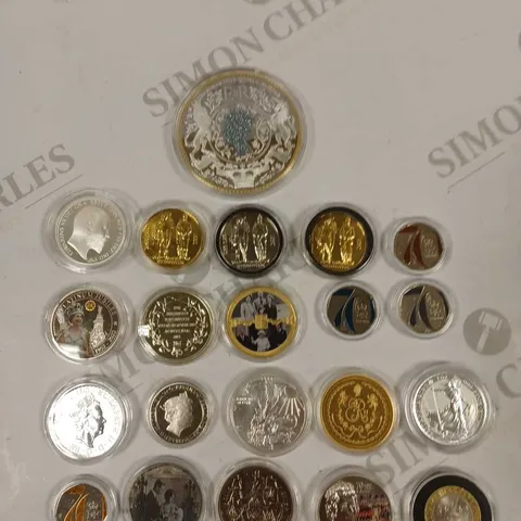 LOT TO CONTAIN 21 X ASSORTED COMMEMORATIVE BRITISH COIN, DESIGNS VARY 