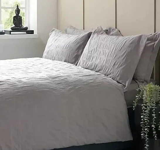 K BY KELLY HOPPEN 100% COTTON MATELASSE JACQUARD 6 PIECE DUVET SET SILVER GREY SUPERKING