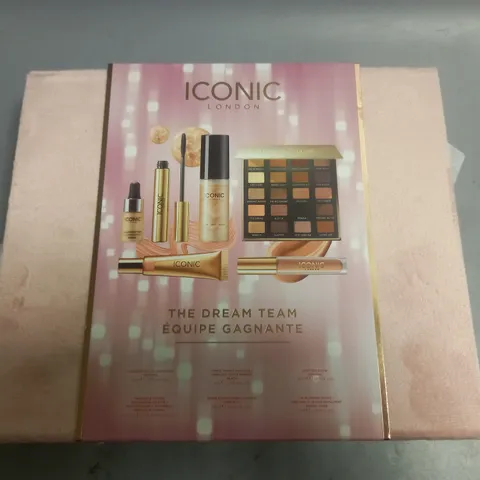 ICONIC LONDON THE DREAM TEAM BEAUTY SET