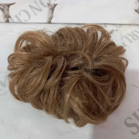 EASILOCKS ELASTICATED CURLY SCRUNCHIE - BROWN OMBRE 